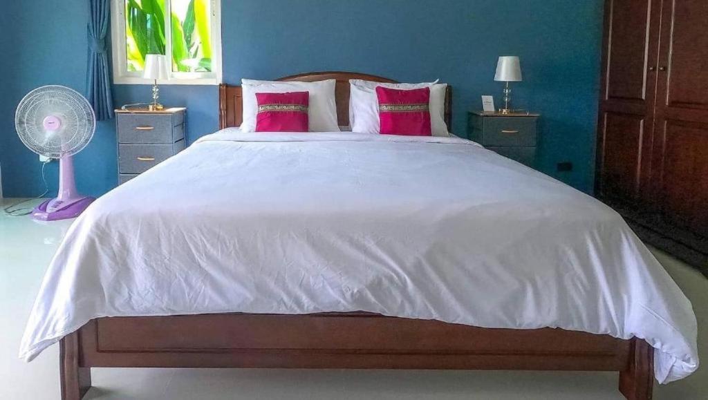 Lay Back C2 With Kitchen & High Speed Internet Krabi town