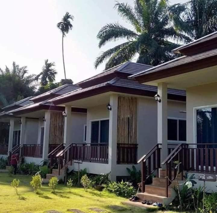 Lay Back C2 With Kitchen & High Speed Internet Villa